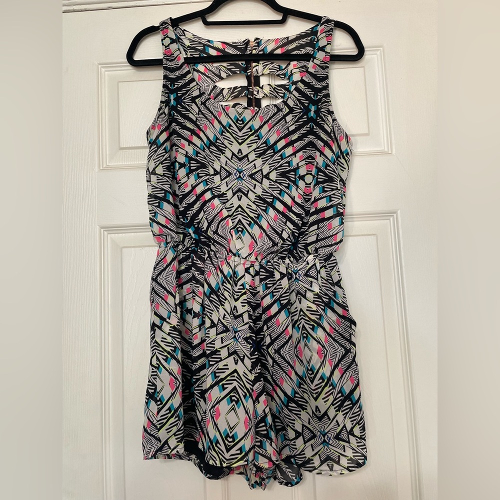 xhiliration: Medium Neon Romper